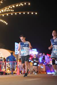 BIB: 
                            <button type="button" onclick="openModal(24495152)" class="btn btn-primary btn-sm float-right btn-popup" data-toggle="modal" data-target=".modal-high-quality">
                        <i class="fas fa-shopping-cart"></i> Add to Cart
                    </button>
                                            <button type="button" onclick="isThisMe(24495152, true)" class="btn btn-success btn-sm float-right btn-popup btn-isme hidden" data-toggle="tooltip" data-placement="bottom" title="นี่คือรูปของคุณใช่ไหม คลิกที่นี่เพื่อเอาเข้าอัลบั้ม">
                        <i class="fas fa-plus"></i> Add to album
                    </button>
                    <button type="button" onclick="isThisMe(24495152, false)" class="btn btn-warning btn-sm float-right btn-popup btn-isnotme hidden">
                        <i class="fas fa-ban"></i> Remove from album
                    </button>